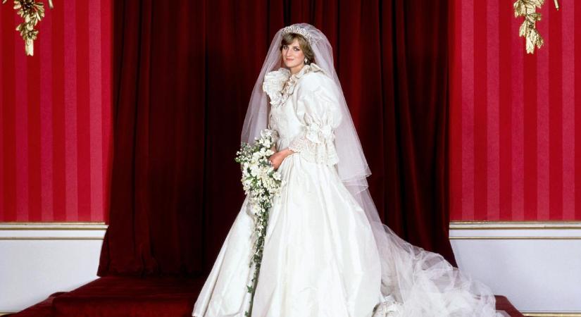 Elképesztő titok derült ki Diana hercegné esküvői ruhájáról, megszólalt a tervező