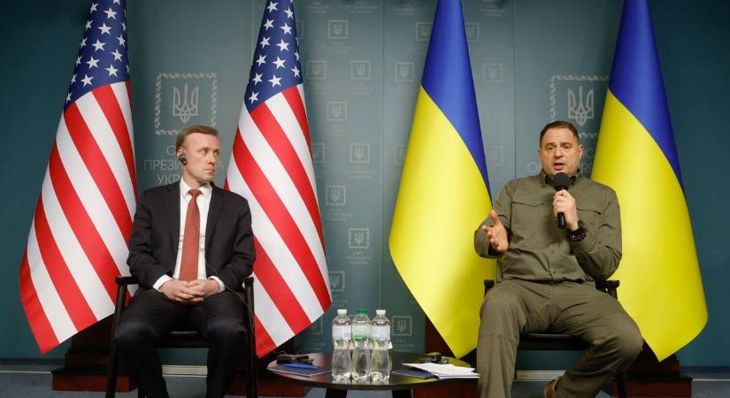 Trumpnak üzentek a kétségbeesett ukránok