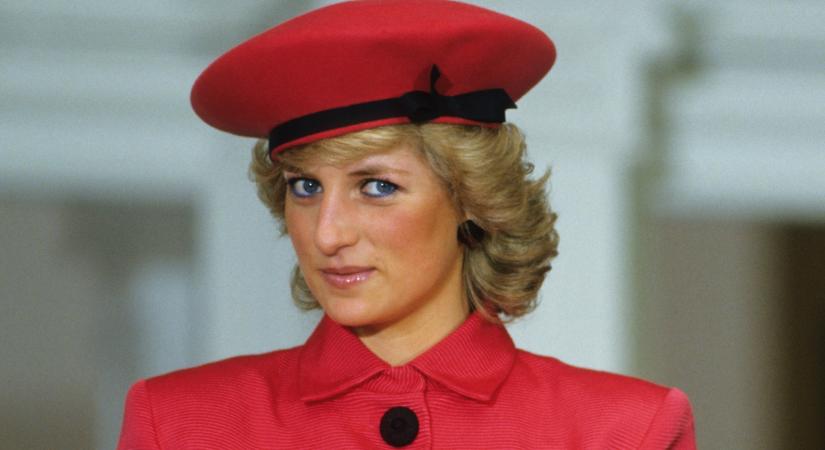 Megmutatták Diana hercegnő korábban sosem látott ruháját
