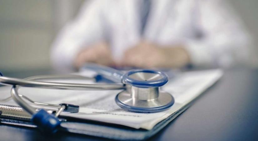 Meghátrált a kormányzat, újra lesz orvosi ügyelet Tahitótfaluban nyáron