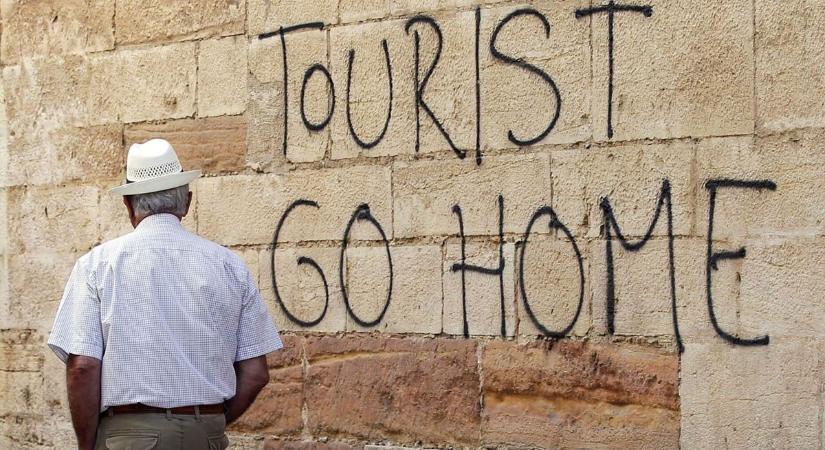 Tüntetnek a turisták ellen a Kanári-szigeteken