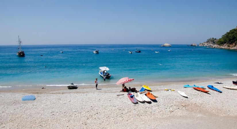 Eldugott gyöngyszem Törökország legszebb strandja, még a turisták sem látogatják
