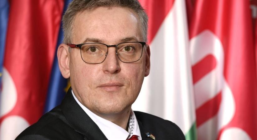 Az MSZP-s Pollreisz Balázs visszalép a polgármesterjelöltségtől Győrben