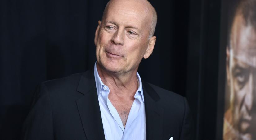 Bruce Willis egyetlen magyar nevet örökre bevésett az emlékezetébe, 30 éve hallotta először