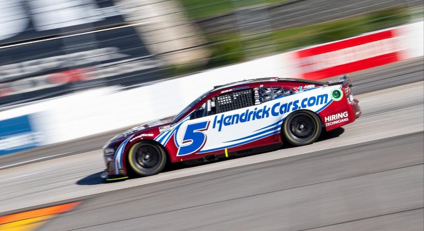 Larson pole-lal rajtolt el a Hendrick Motorsports nagy hétvégéje Martinsville-en