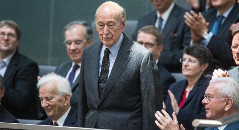 Elhunyt Valéry Giscard d'Estaing volt francia elnök