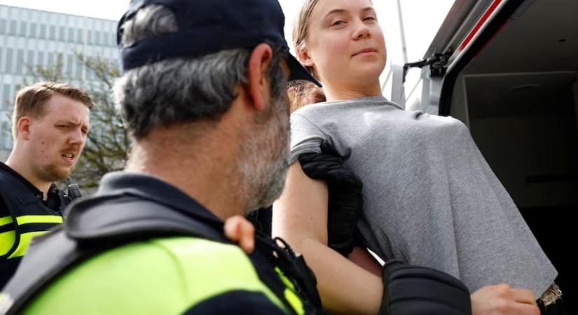 Letartóztatták Greta Thunberget Hollandiában