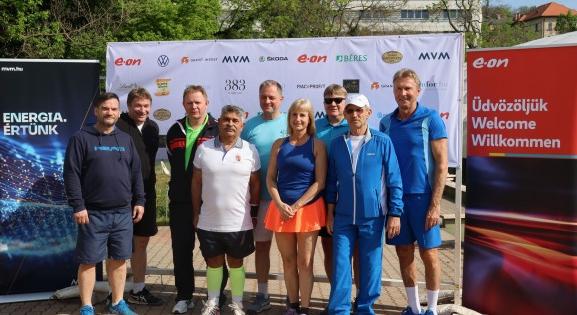 A Parlament SE nyerte a Csók Tenisz! csapatversenyt