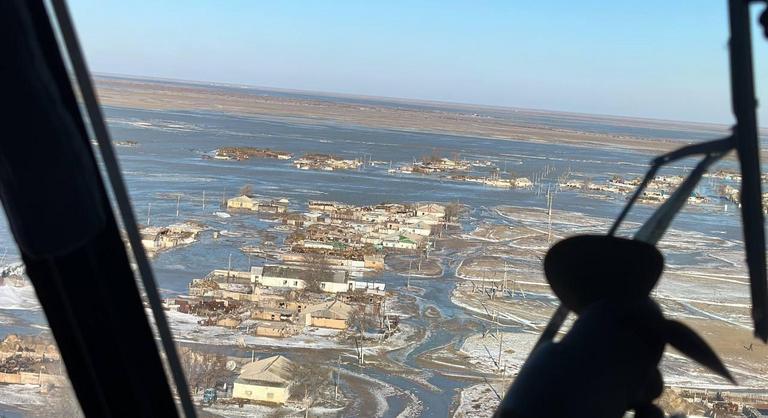 Az elmúlt 80 év legsúlyosabb áradása történt Kazahsztánban, 76 ezer embert menekítettek ki