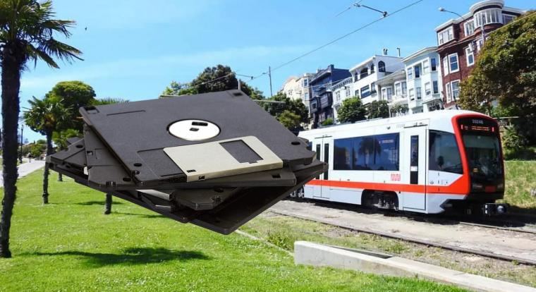 Ketyegő bomba San Francisco floppylemezekről üzemelő vasúti hálózata