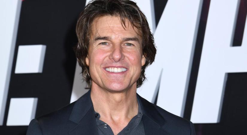 "Ne fuss el! Egy bunkó vagy!" - Ez meg mi volt? A vörös szőnyegen locsolta arcon Tom Cruise-t egy pofátlan riporter - videó