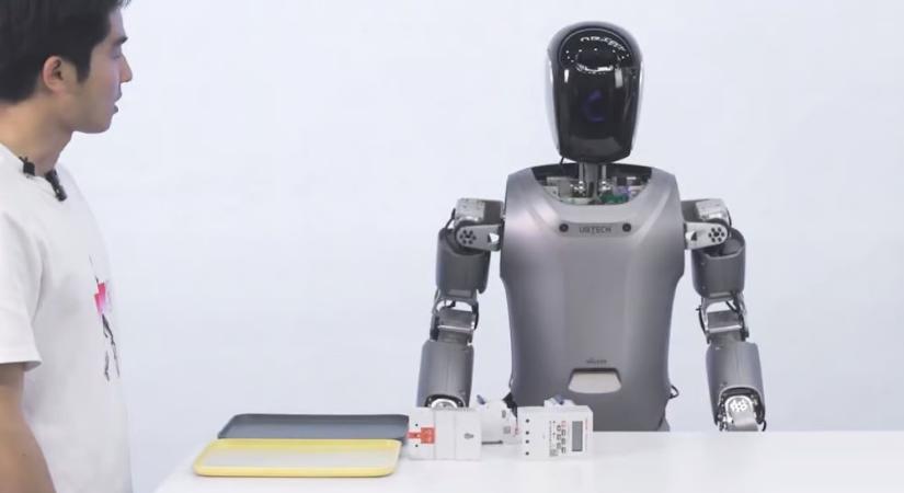 Kína a ChatGPT riválisát, a Baidut választja a humanoid robot meghajtására