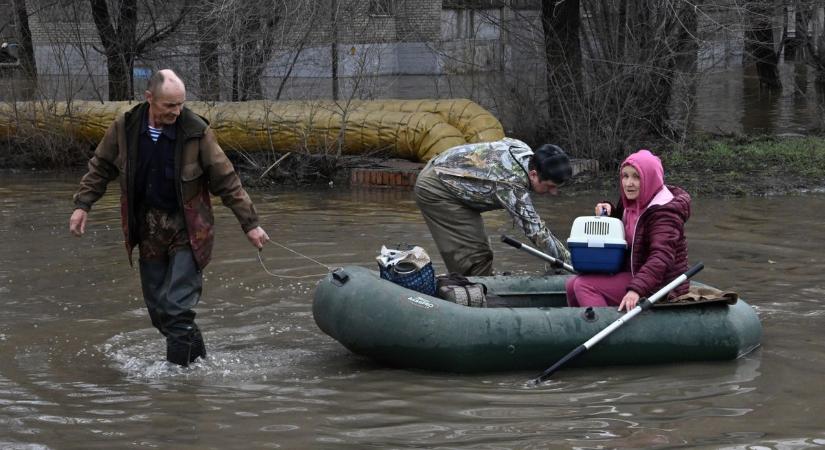 Szükségállapotot vezettek be az árvíz miatt Oroszországban