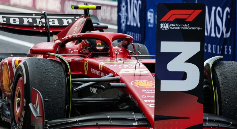 Sainz szerint ekkor lehet veszélyes a Ferrari a Red Bullra