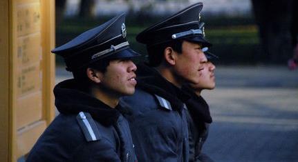 Kínai rendőrök Budapesten, csípős-savanyú szolgálatban