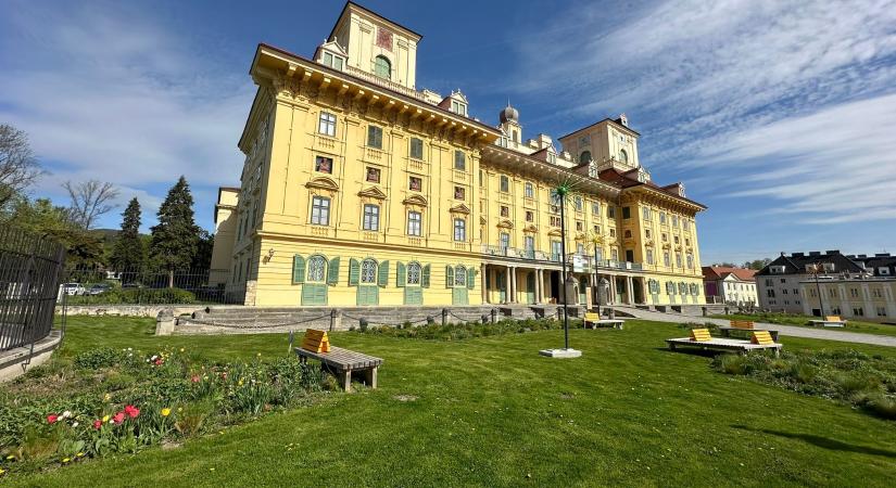 Esterházy-kastély és Familypark: családi élmények Ausztria legnaposabb oldalán