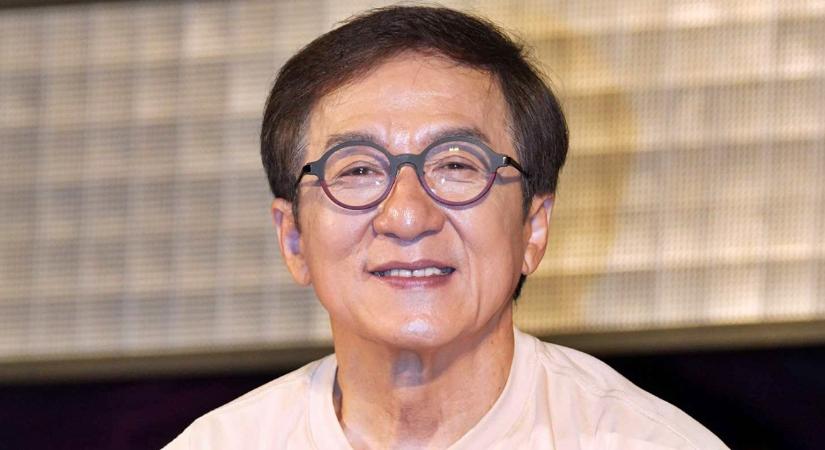 Sokkoló fotókon Jackie Chan – Aggódnak érte a rajongói