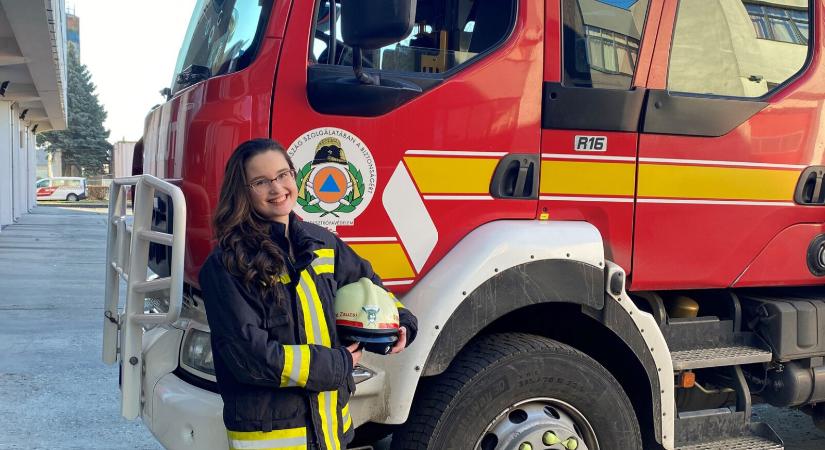 21 éves bajtársuktól búcsúznak a tűzoltók
