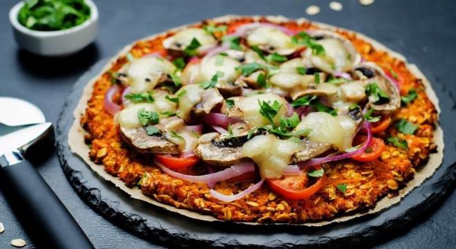 Pizza diétásan és egészségesen – édesburgonyából