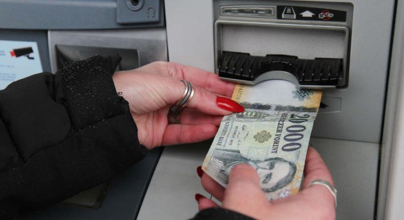 Csökkent az ATM-ek forgalma