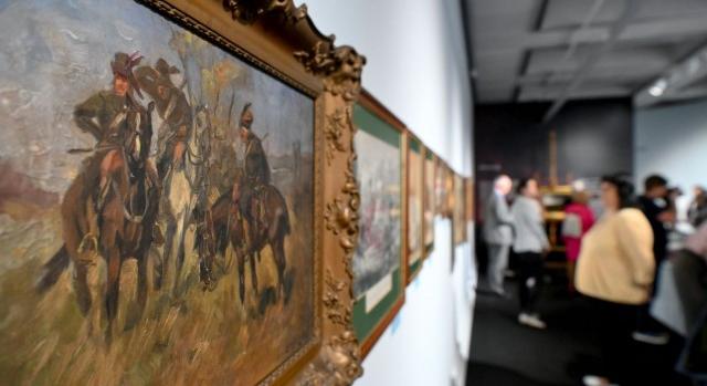 A huszárok életét fedezhetjük fel ebben a debreceni Déri Múzeum új kiállításán