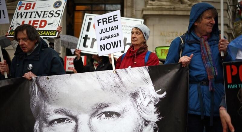 Biden: Ausztrál kérésre ejthetik a vádat a WikiLeaks-alapító Assange ellen