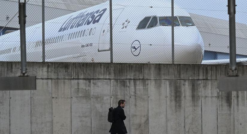 Drámai fordulat, újabb háború törhet ki - a Lufthansa már felfüggesztette az iráni járatait