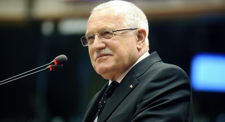 Václav Klaus volt cseh államfő még soha nem hallott arról, hogy maffiaállam lenne Magyarország