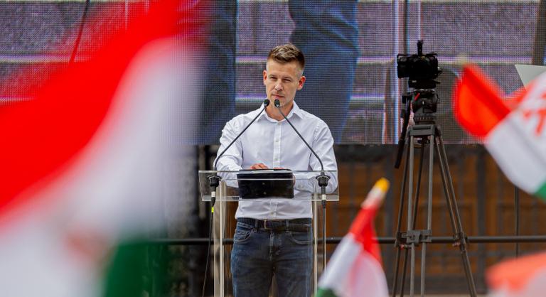 Döntött a Nemzeti Választási Bizottság: Magyar Péterék indulhatnak a választáson