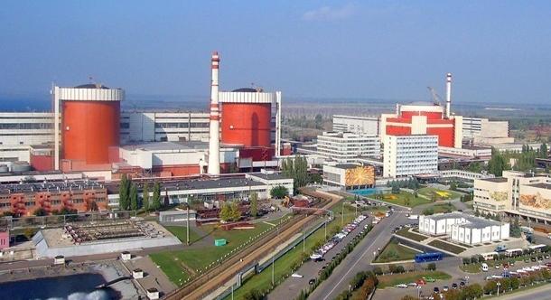 Ukrajnában nukleáris üzemanyagot gyártó üzemet építenek