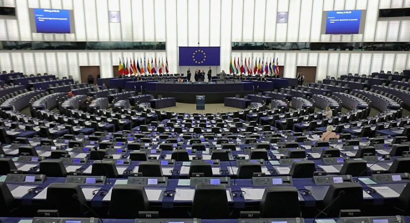 Kimondták az Európai Parlamentben, hogy az abortusz alapjog, de jogalkotás ebből nem lesz