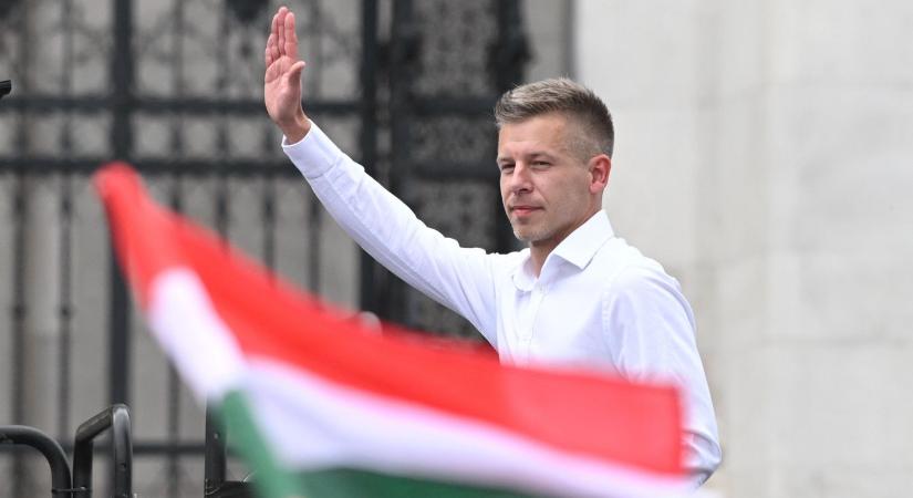 Magyar Péter új pártjának alelnöke ügynök és besúgó volt