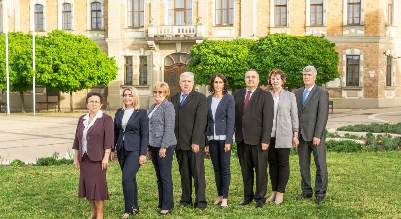 Ők lesznek a Fidesz-KDNP képviselőjelöltjei Tolnán