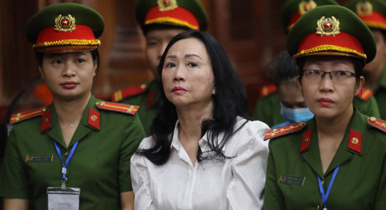 Halálra ítélték a legnagyobb vietnami sikkasztót, 44 milliárd dollárt lopott az évek alatt