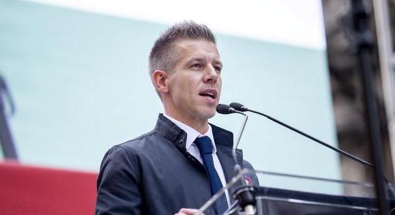Magyar Péter polgármester-és képviselőjelölteket is toboroz