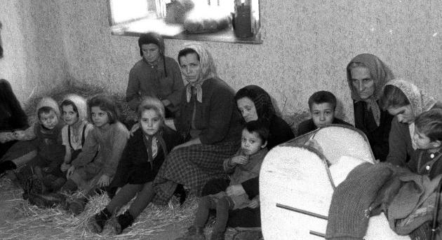 Meghurcolás és vagyonelkobzás sújtotta a csehszlovákiai magyarokat a 2. világháború után