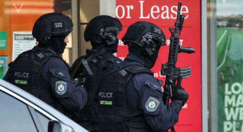 Késelés, lövöldözés, tombolt a terror Sydneyben