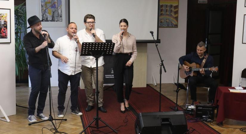 Az idei a kerek születésnapok éve - Ötvenet ünnepelt a Kölcsey a hetven éves Oroszlányban