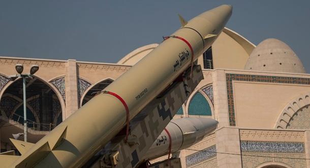 Amerikai hírszerzés: Irán egyszerre több célpontot fog támadni Izraelben