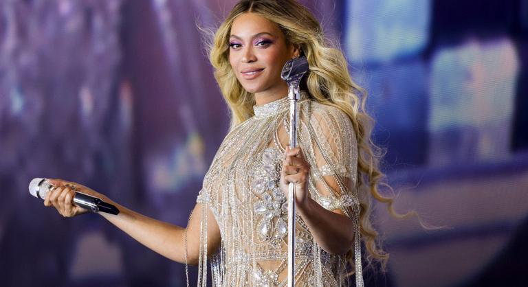 Brutális reklámot csinált Beyoncé egy farmermárkának