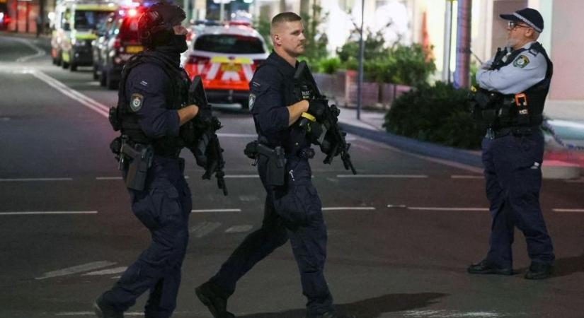Valószínűleg nem terrorcselekmény volt az ausztráliai bevásárlóközpontban történt ámokfutás