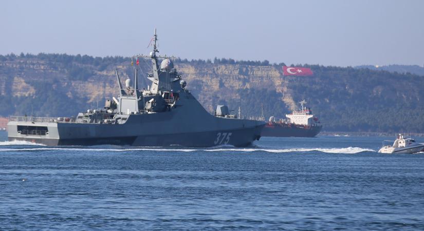 Európa déli határainál bukkant fel egy szuperszonikus rakéták kilövésére alkalmas orosz hadihajó