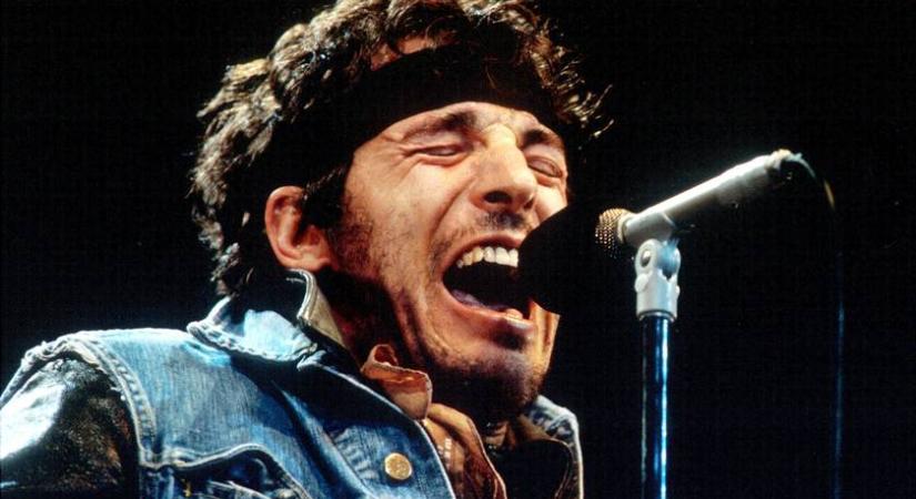 Bruce Springsteenért megőrültek a nők a 80-as években: 74 évesen így néz ki a legendás zenész