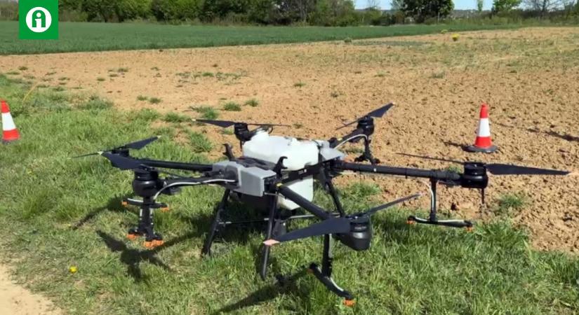 Egyedülálló kísérlet: egy teljesen új növénykondicionáló drónos kijuttatása VIDEÓ