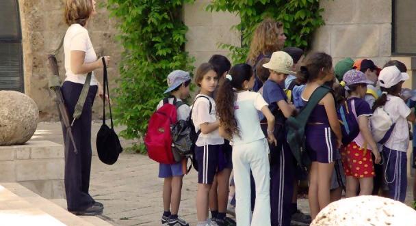 Újranyithatnak az oktatási intézmények Izraelben