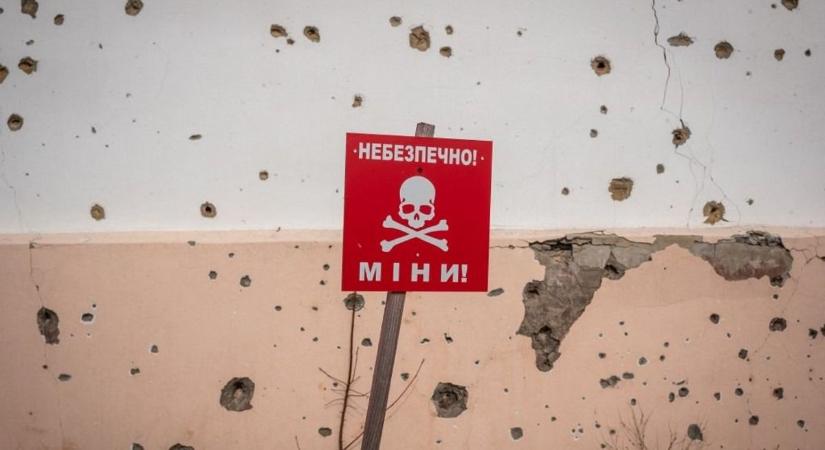 Kanada milliókat ígér az Ukrajnában lévő taposóaknák felszedéséért  videó