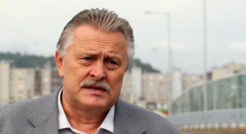 Egyeztetést kezdeményez a Fidesz-KDNP Veres Pállal
