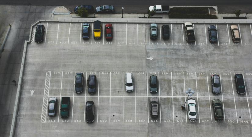Ezer új parkolóhelyet alakítanak ki Kaposváron