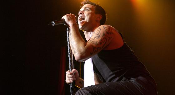 Robbie Williams elárulta, melyik volt az a rázós vicce, ami miatt majdnem nagy bajba került