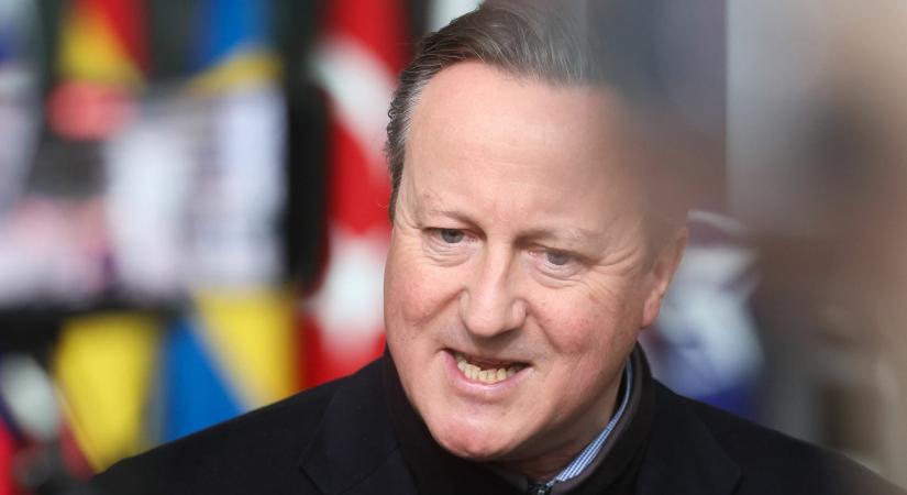 Brit külügyminiszter: Izraelnek el kell kerülnie a további eszkalációt – „Ne csak kemények, hanem okosak is legyenek”